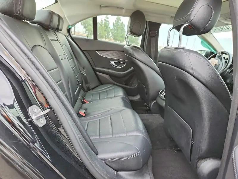 2017 MERCEDES-BENZ C 300 4MATIC  