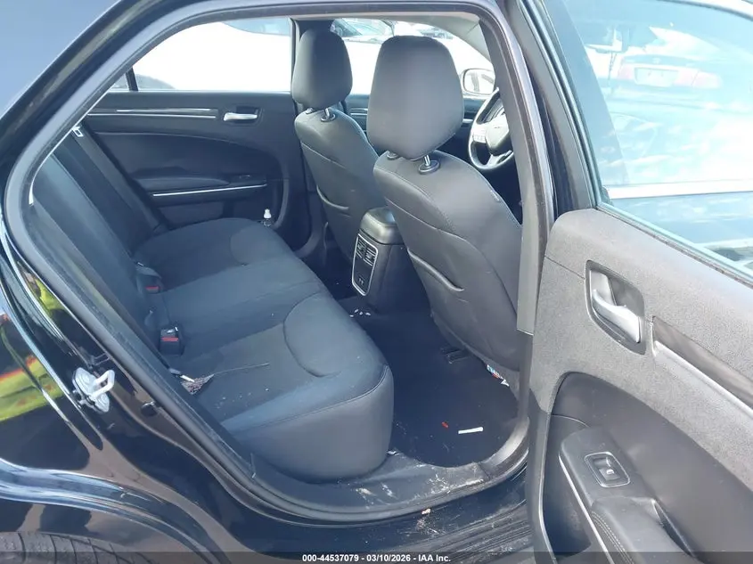 2020 CHRYSLER 300 TOURING
