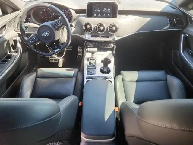 2019 KIA STINGER GT  