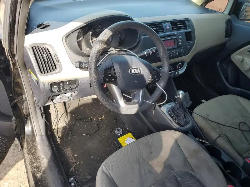 2015 KIA RIO LX  