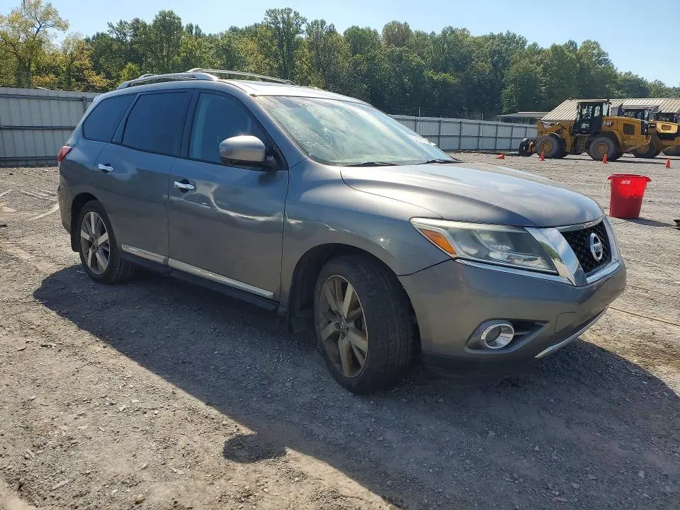 2015 NISSAN PATHFINDER S  