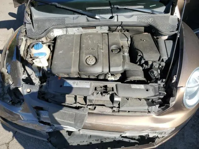 2012 VOLKSWAGEN BEETLE