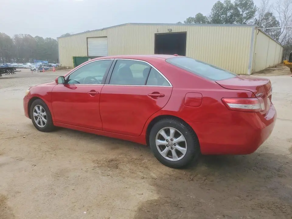 2010 TOYOTA CAMRY BASE  