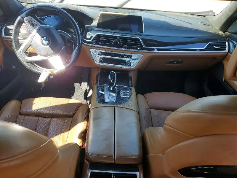 2016 BMW 750 XI  