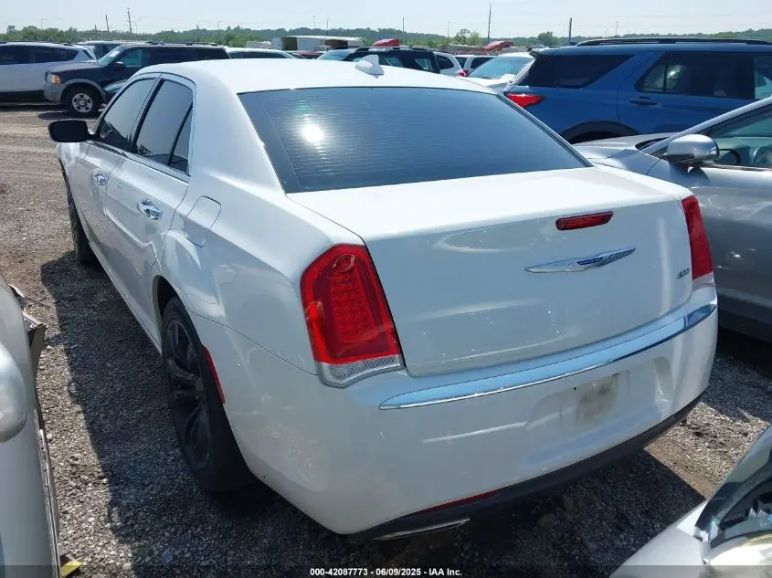 2019 CHRYSLER 300 LIMITED