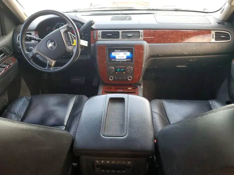 2010 CHEVROLET TAHOE K1500 LTZ  