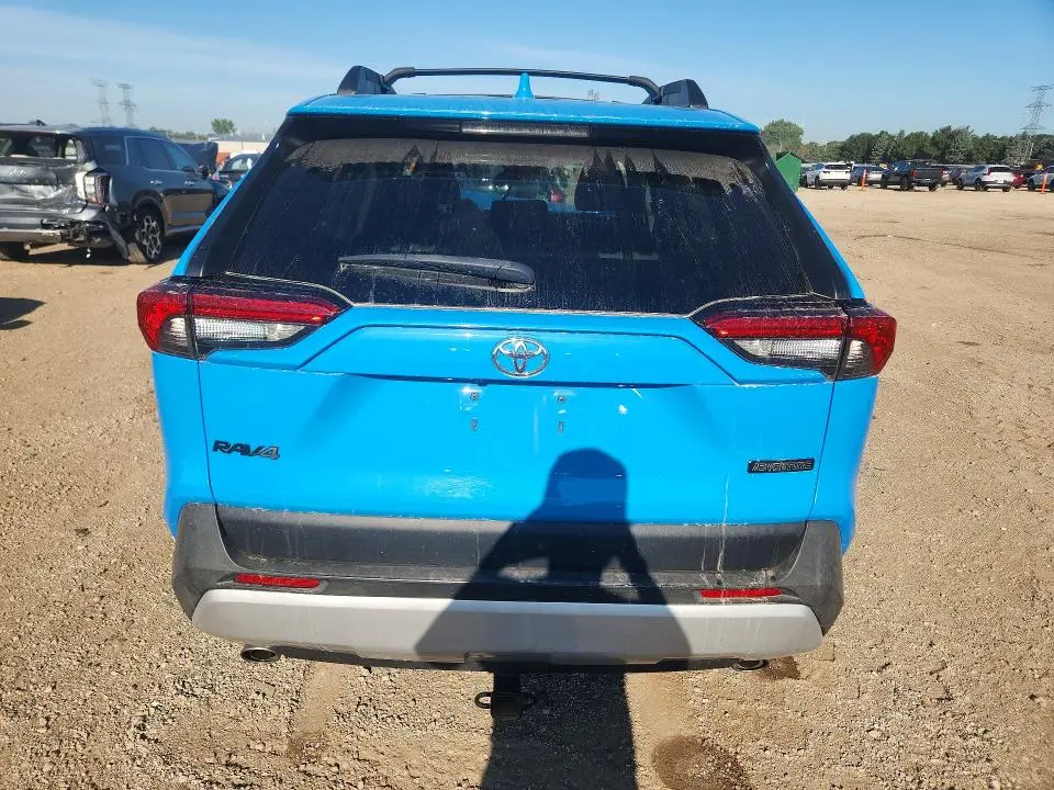 2019 TOYOTA RAV4 ADVENTURE  