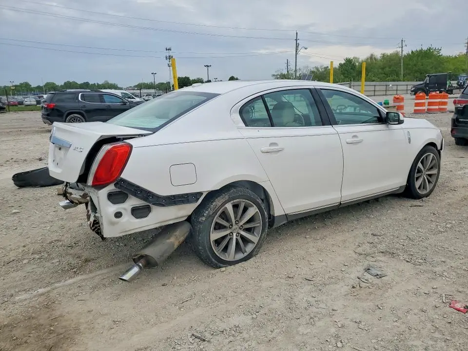 2010 LINCOLN MKS   