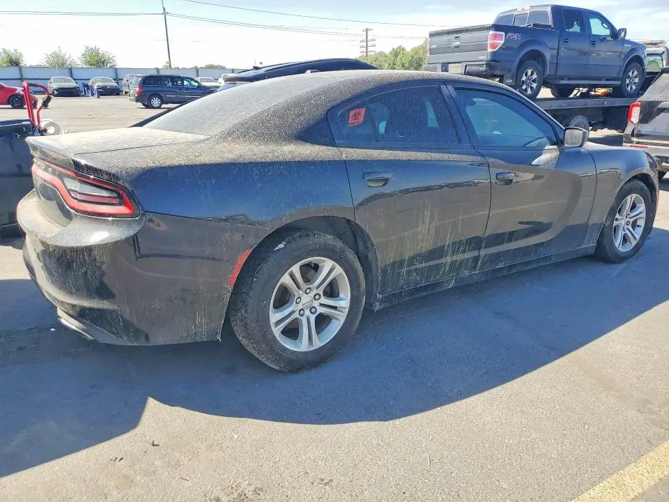 2015 DODGE CHARGER SE  