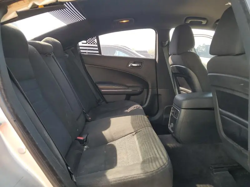 2012 DODGE CHARGER SE  