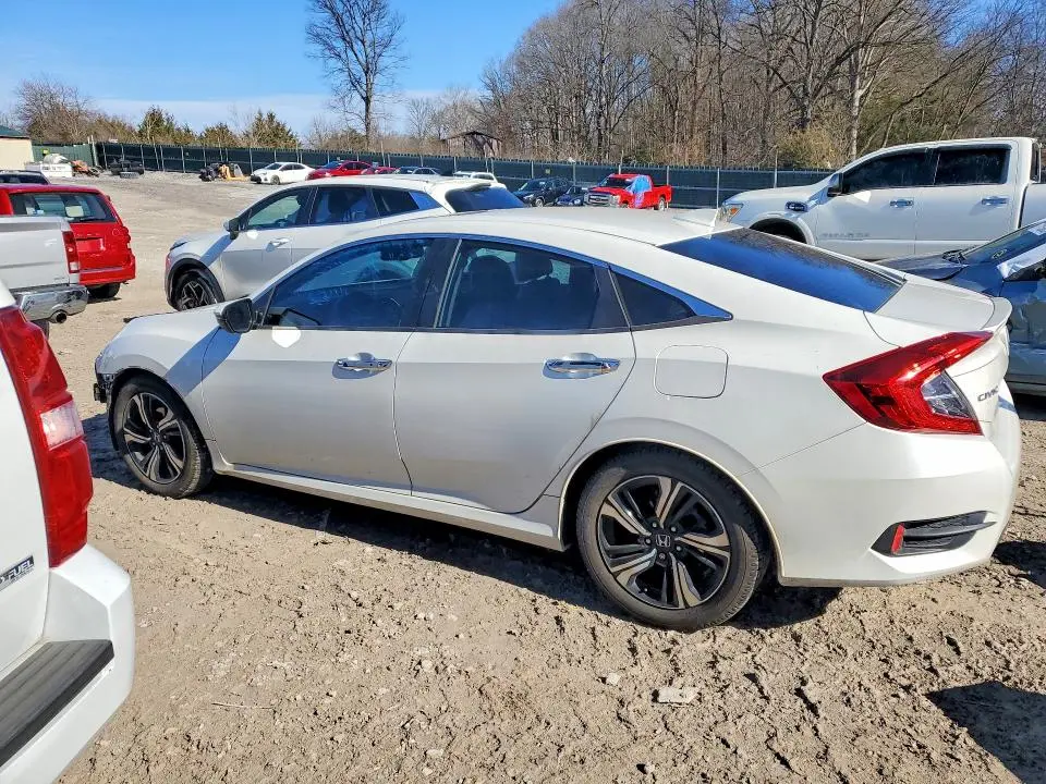 2017 HONDA CIVIC TOURING  