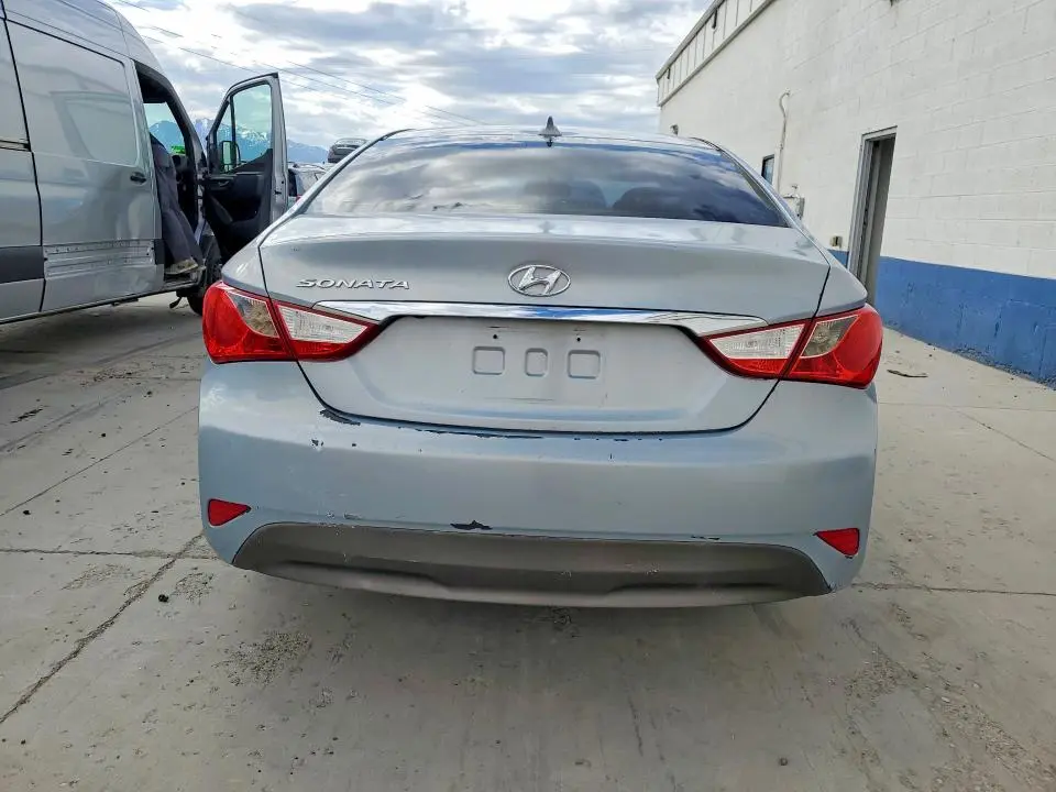 2014 HYUNDAI SONATA GLS  