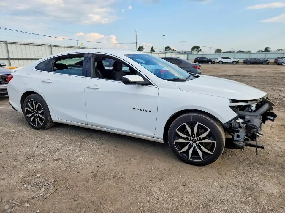2024 CHEVROLET MALIBU RS  