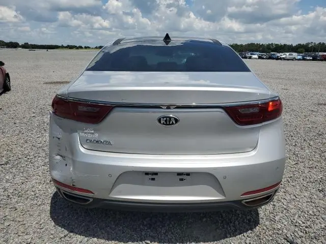 2018 KIA CADENZA PREMIUM  