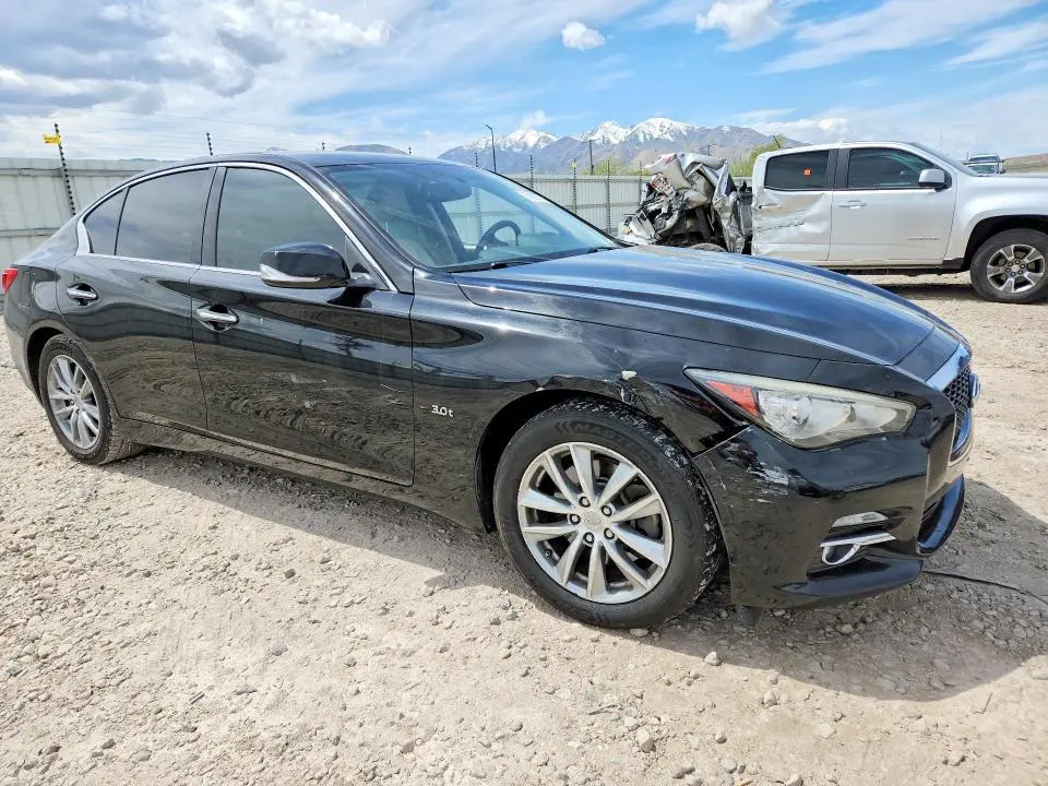 2017 INFINITI Q50 3.0T PREMIUM  