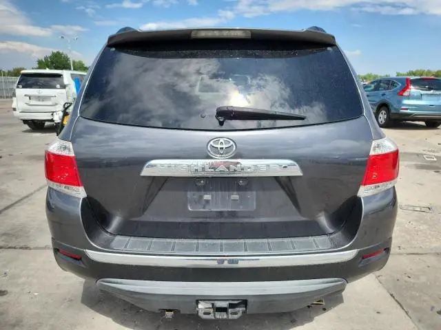 2011 TOYOTA HIGHLANDER BASE  