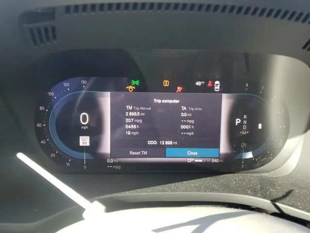 2023 VOLVO XC60 PLUS  