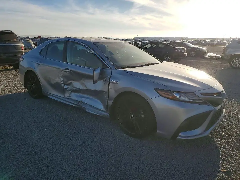 2021 TOYOTA CAMRY XSE  