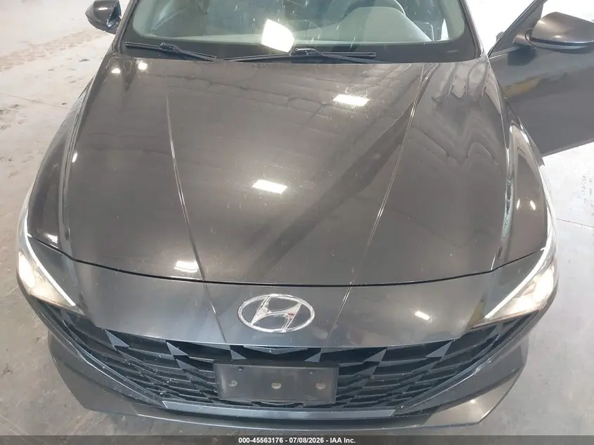 2021 HYUNDAI ELANTRA SE
