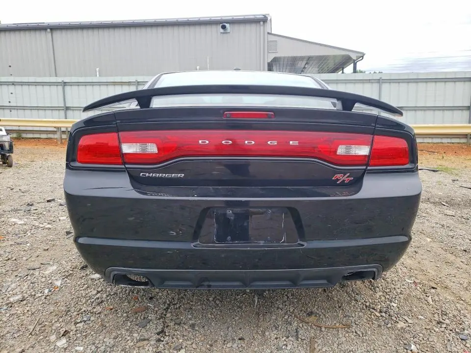 2011 DODGE CHARGER R  