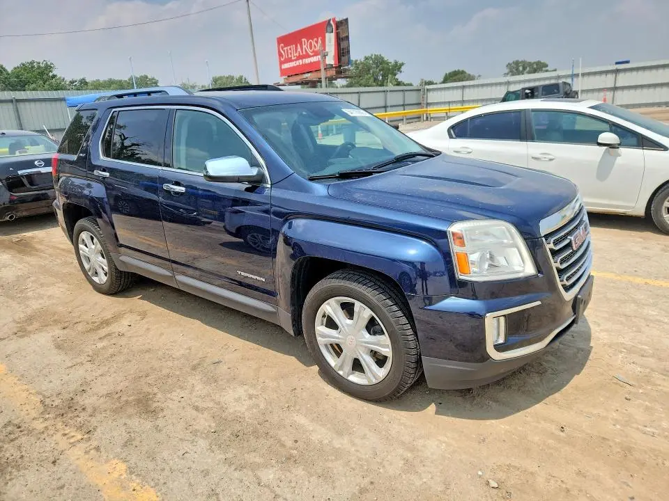 2017 GMC TERRAIN SLT  