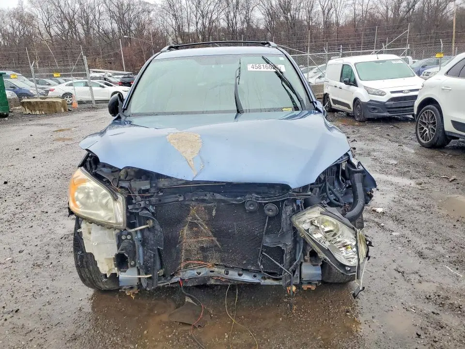 2011 TOYOTA RAV4 BASE  