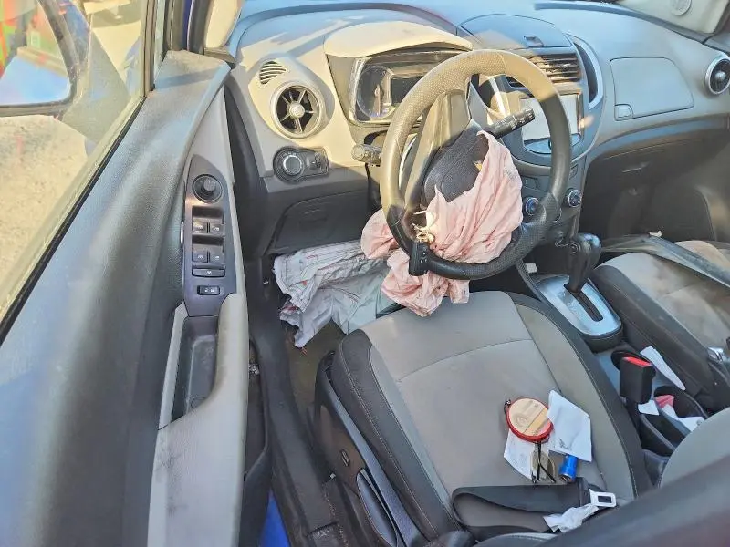 2015 CHEVROLET TRAX LS  