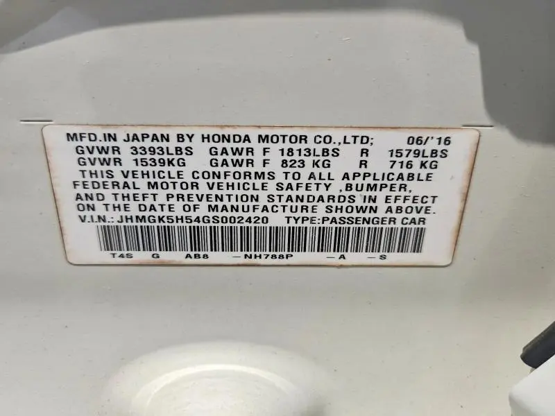 2016 HONDA FIT LX  