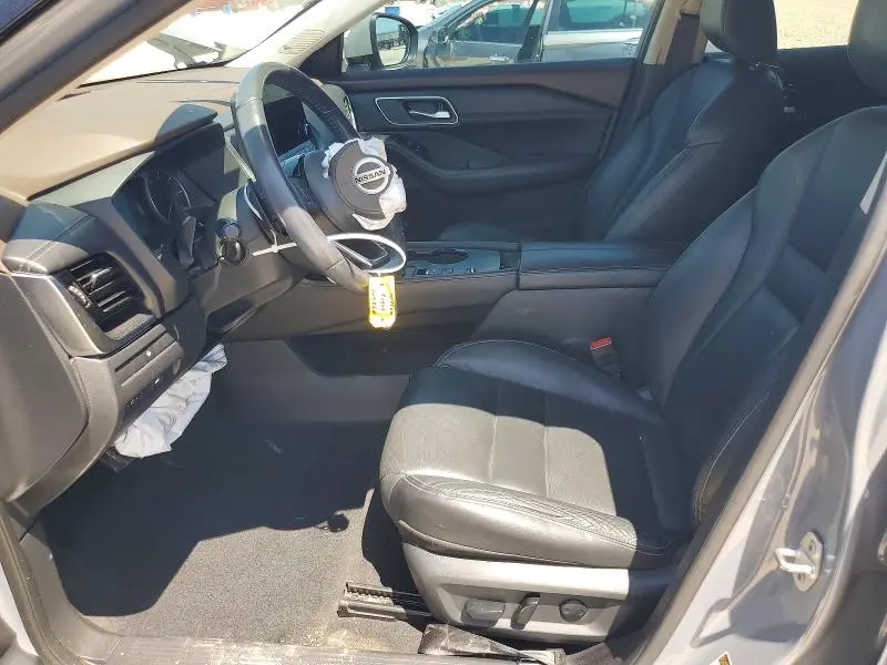 2021 NISSAN ROGUE SL  