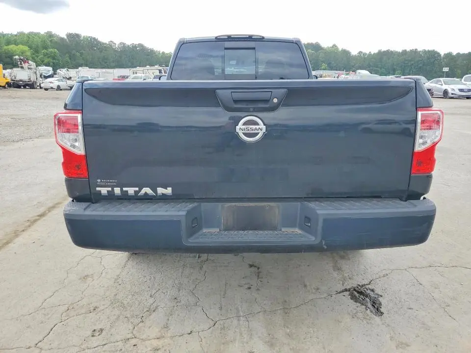 2018 NISSAN TITAN S  