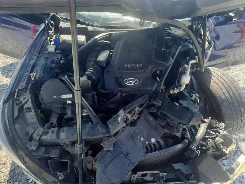 2016 HYUNDAI GENESIS 3.8L  