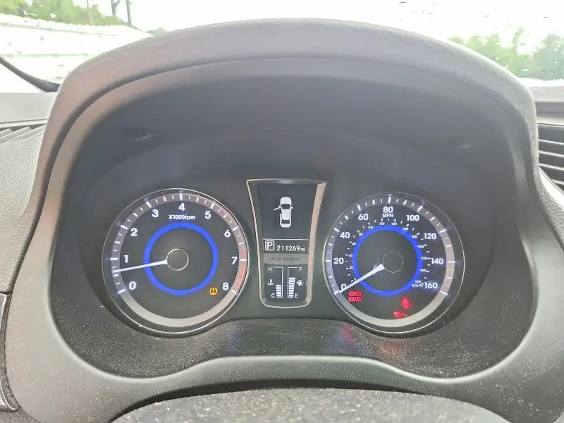 2013 HYUNDAI AZERA BASE  