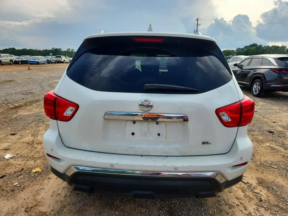 2020 NISSAN PATHFINDER SL  