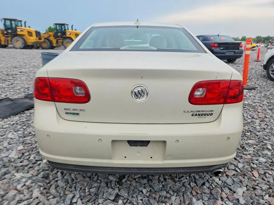 2010 BUICK LUCERNE CX  
