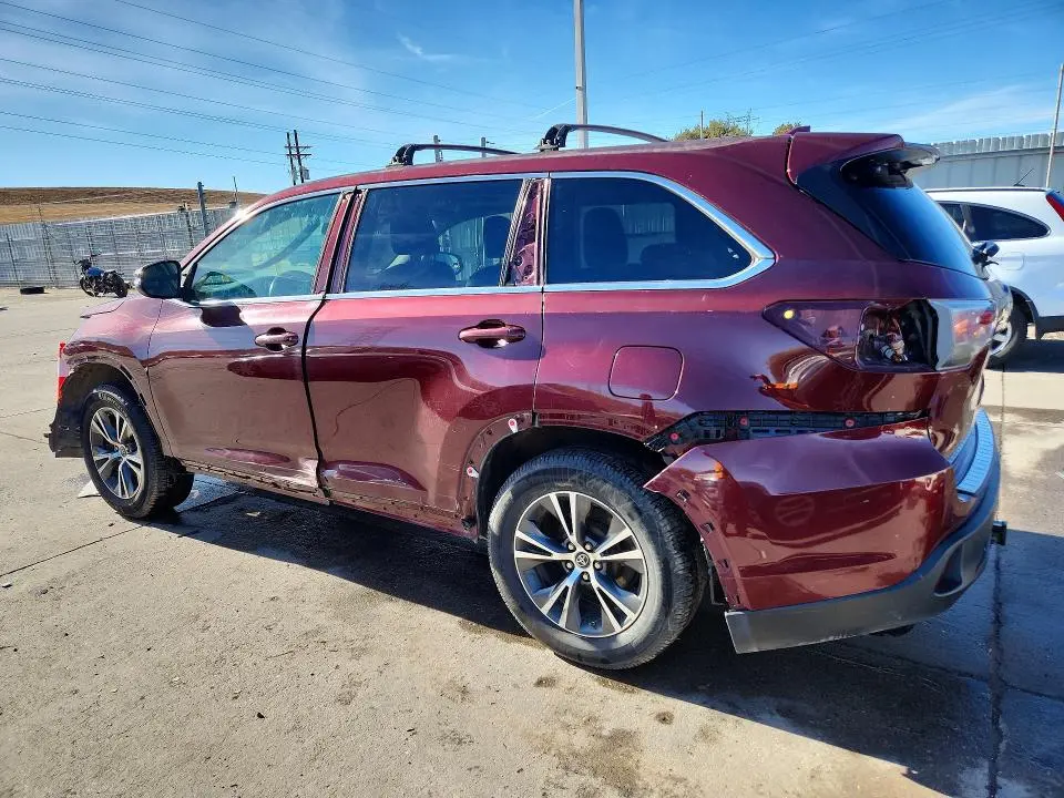 2016 TOYOTA HIGHLANDER XLE  