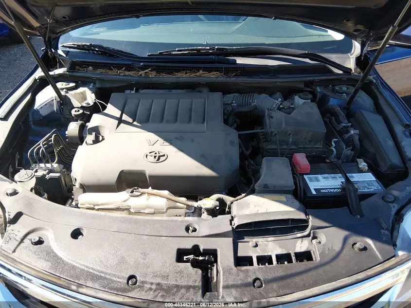 2013 TOYOTA AVALON XLE