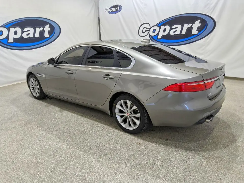 2017 JAGUAR XF PREMIUM  