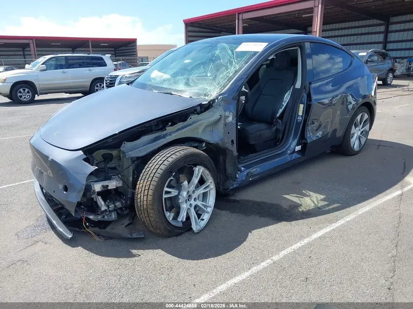 2022 TESLA MODEL Y LONG RANGE DUAL MOTOR ALL-WHEEL DRIVE