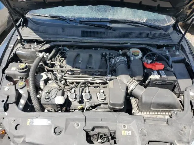 2017 FORD TAURUS SEL  