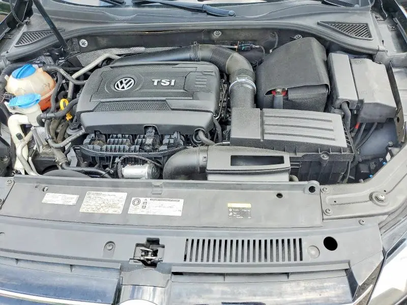 2015 VOLKSWAGEN PASSAT S  