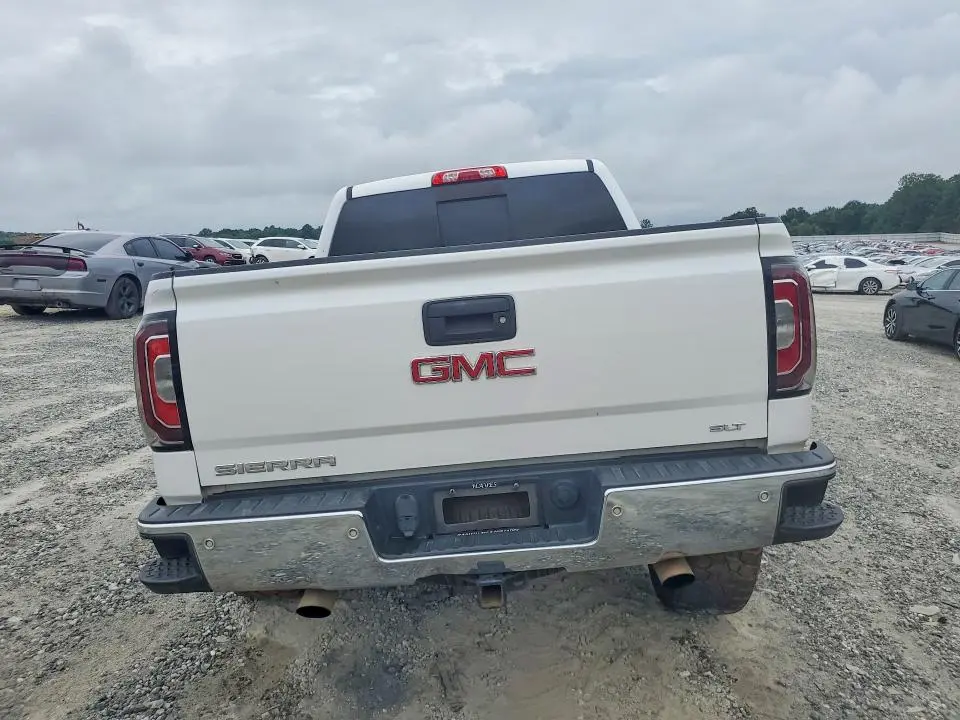 2018 GMC SIERRA K1500 SLT  