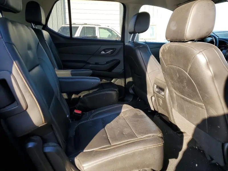 2020 CHEVROLET TRAVERSE LT  