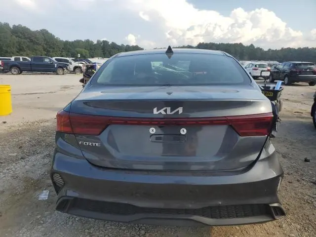 2024 KIA FORTE LX