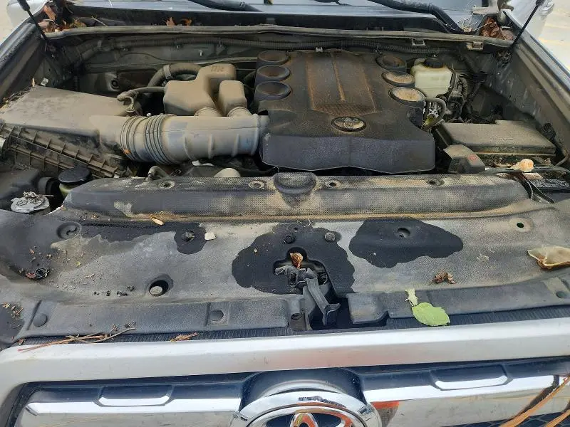 2013 TOYOTA 4RUNNER SR5  