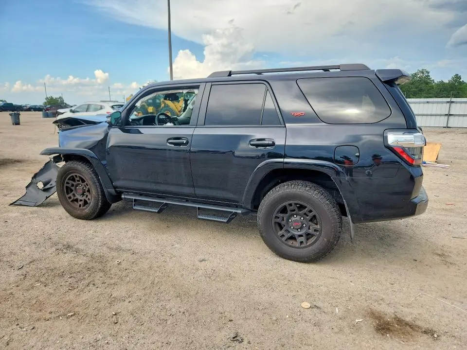 2021 TOYOTA 4RUNNER VENTURE EDITION  
