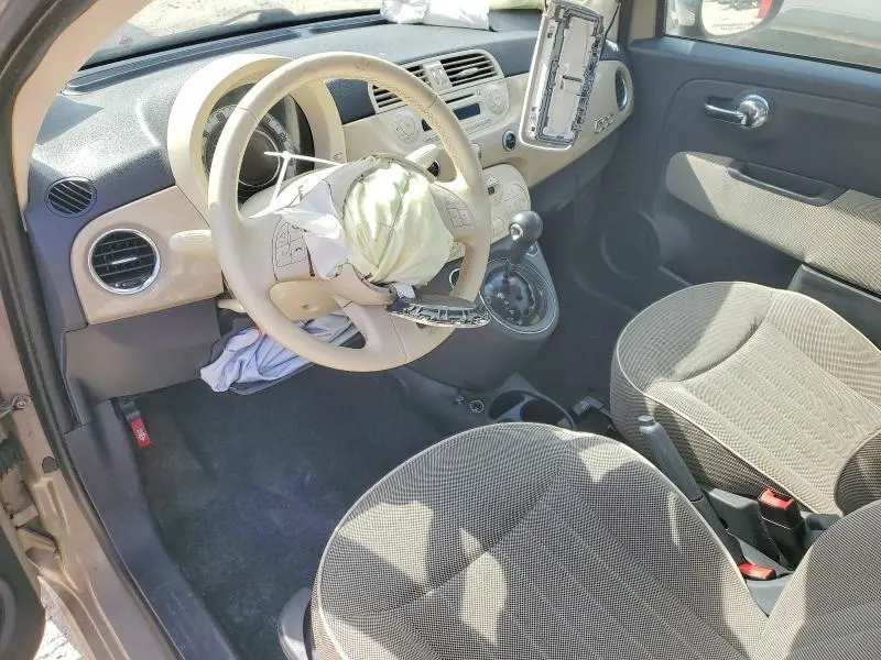 2012 FIAT 500 LOUNGE  