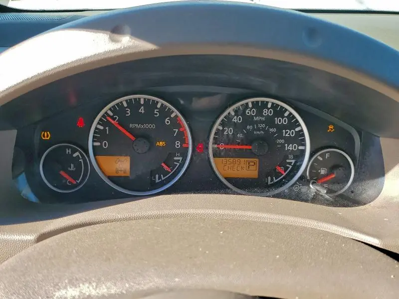 2012 NISSAN PATHFINDER S  