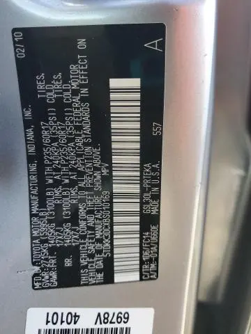 2011 TOYOTA SIENNA LE  