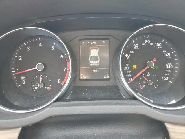 2018 VOLKSWAGEN PASSAT SE  