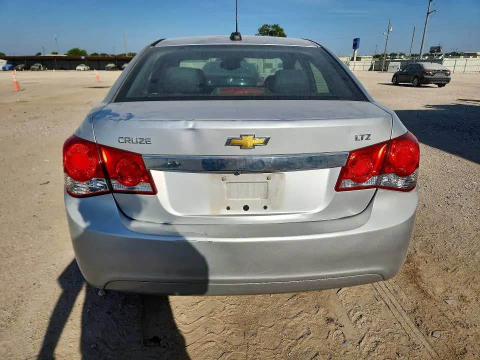 2015 CHEVROLET CRUZE LTZ  